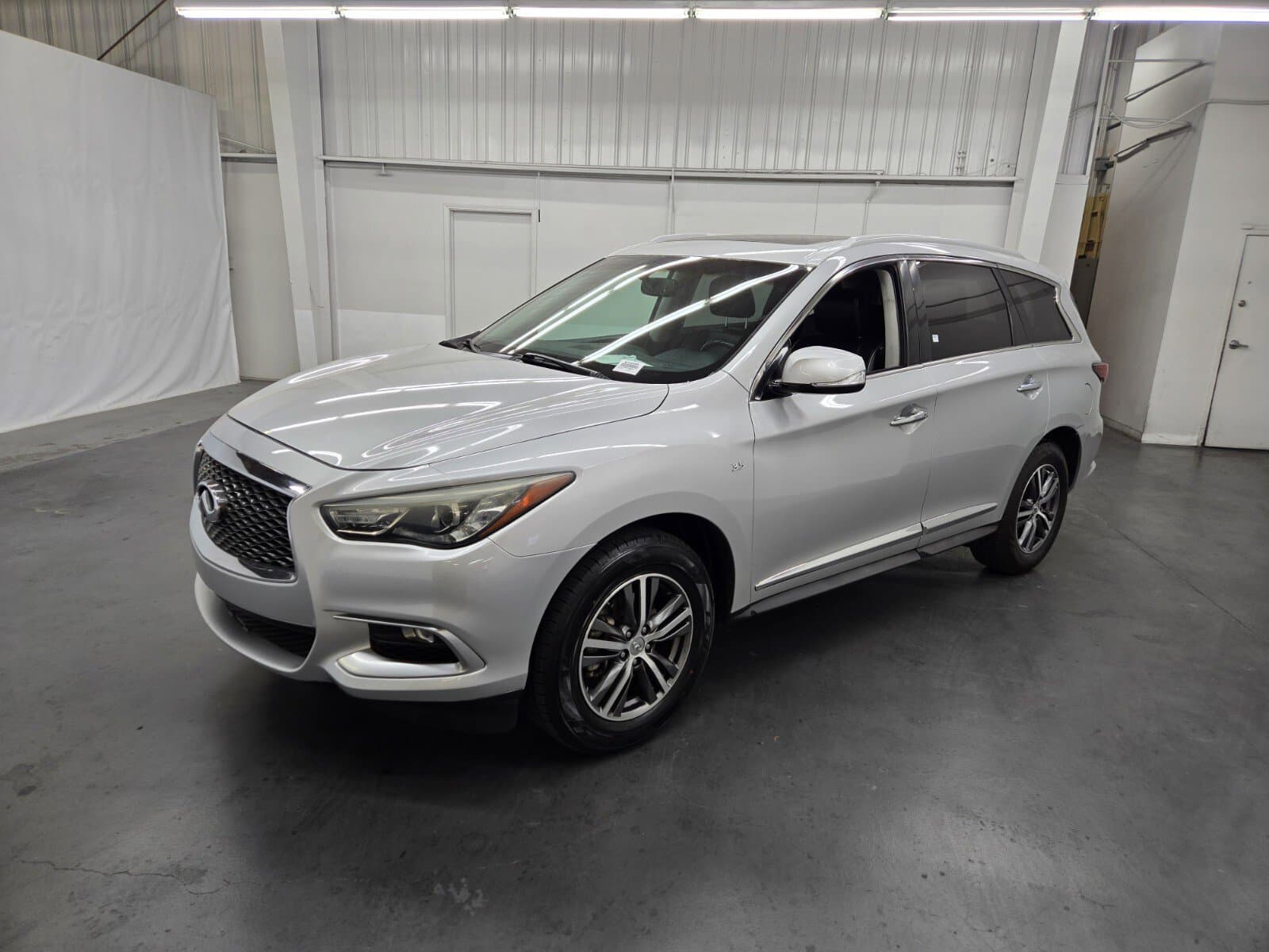 2016 INFINITI QX60